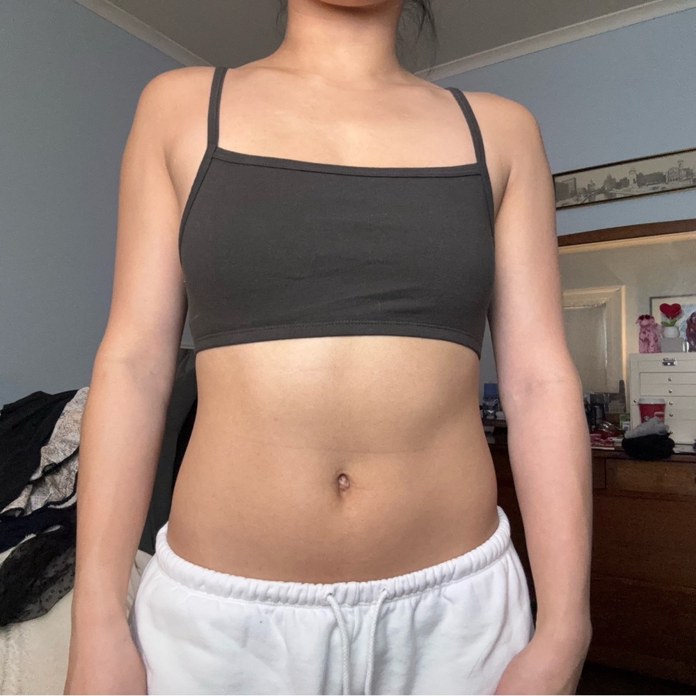 brandy melville crop top